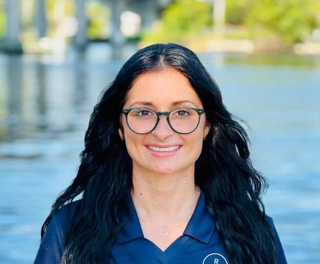 Headshot of Kenna Piasecny, Controller at Riverside Recovery of Tampa